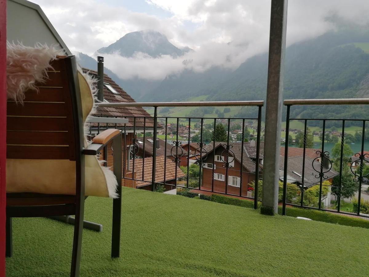 Апартаменты Elliotts Bed & Bar Лунгерн Экстерьер фото